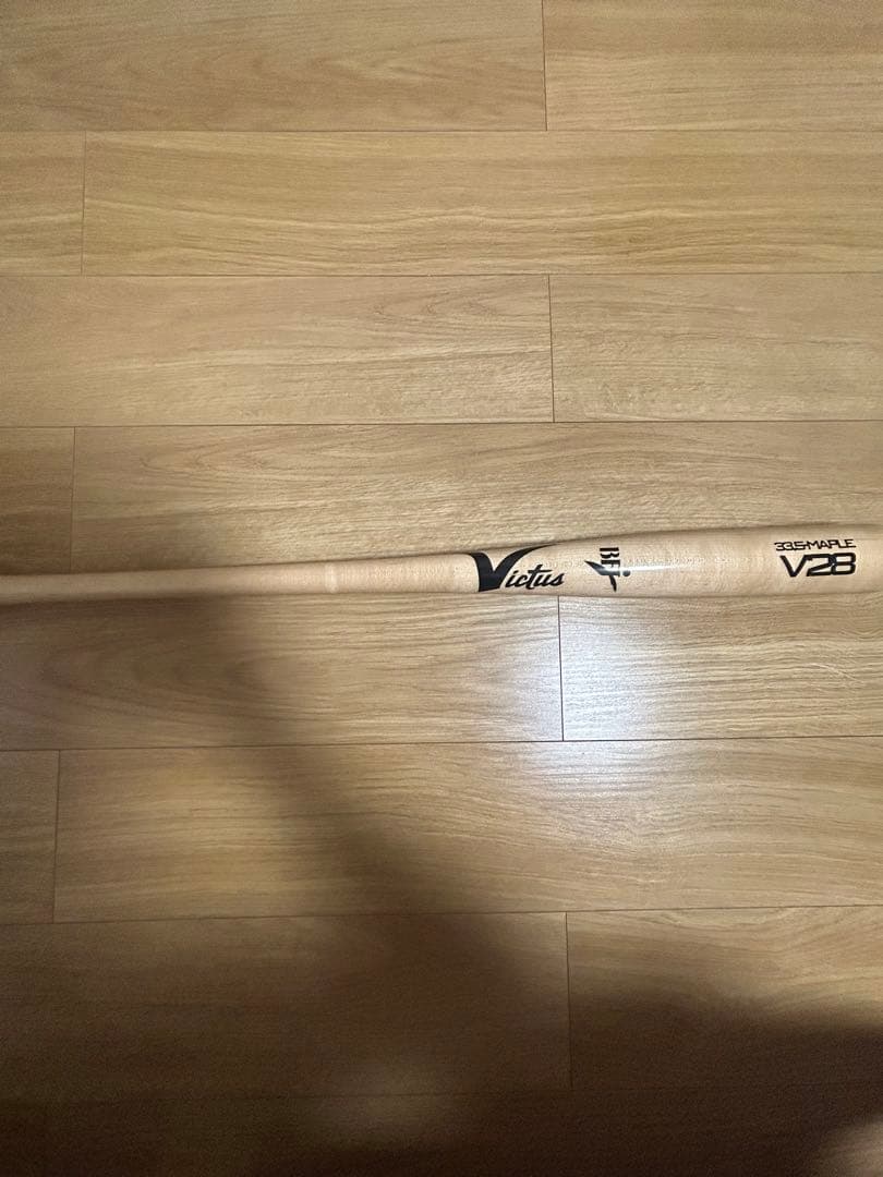 Victus V28 硬式バット メープル