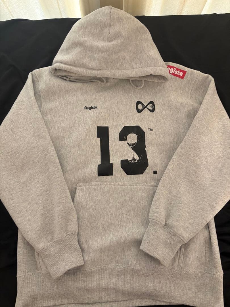 8egreedy パーカー　人気コラボ　最安値　最終値下げ