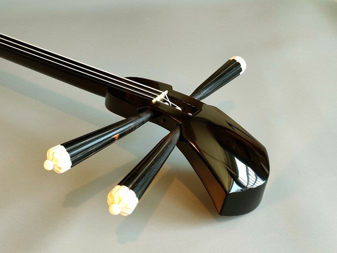 鯖缶 玉城盛善作西平開鐘復刻三線 沖縄本島産黒木材 昭和58年頃打