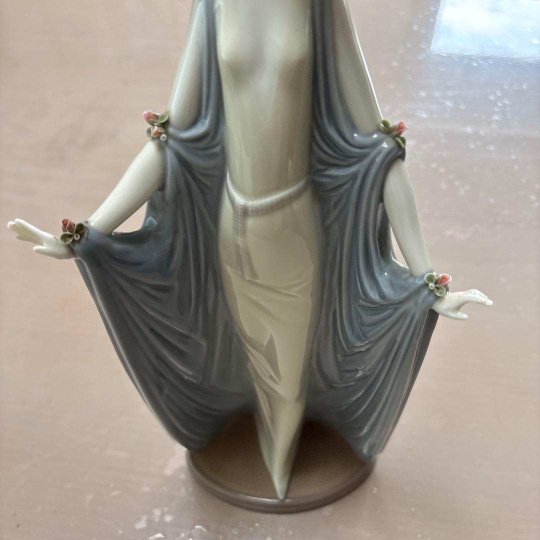 ふみふみ様専用 LLADRO リヤドロ モンテカルロの貴婦人