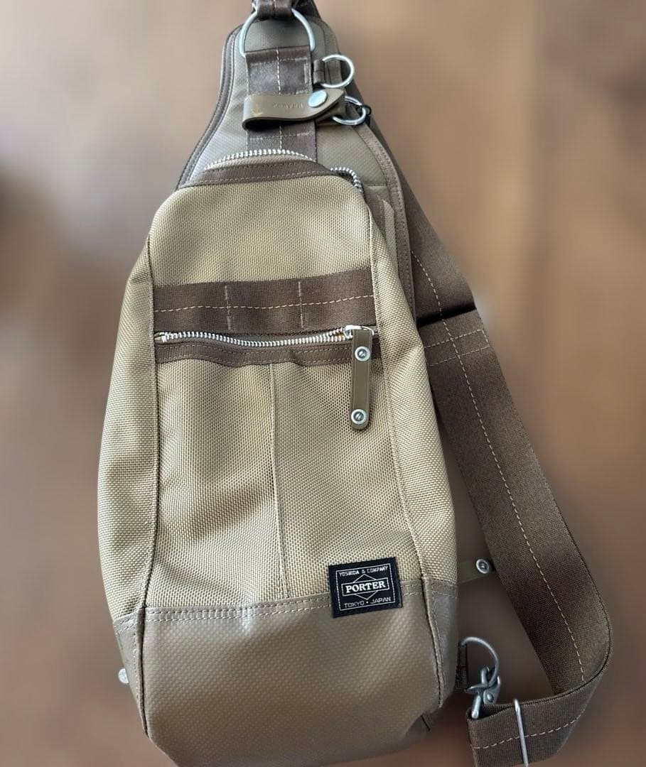 半額以下PORTER スリングバッグ ベージュ
