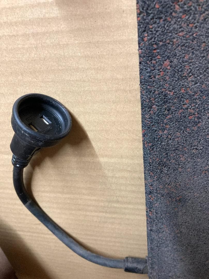 融雪マットW800×L800mm×t15日本製 195W 滑止め厚手 コード付 - メルカリ