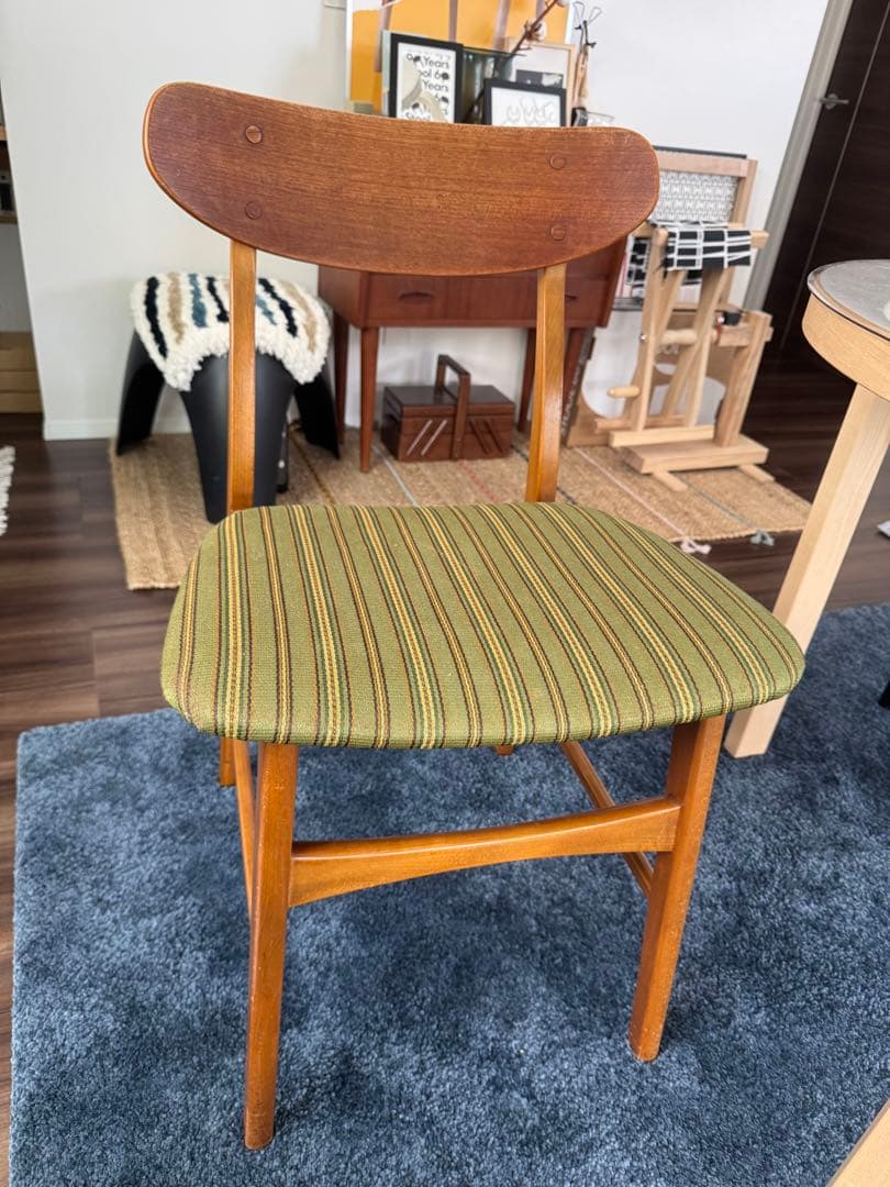 Denmark　ビンテージ　ダイニングチェア　ミッドセンチュリー　チェア　椅子