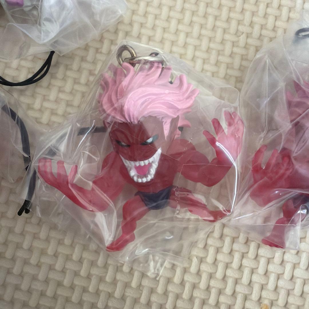 トリコ 美食屋ストラップ3 まとめ売り38点 - メルカリ