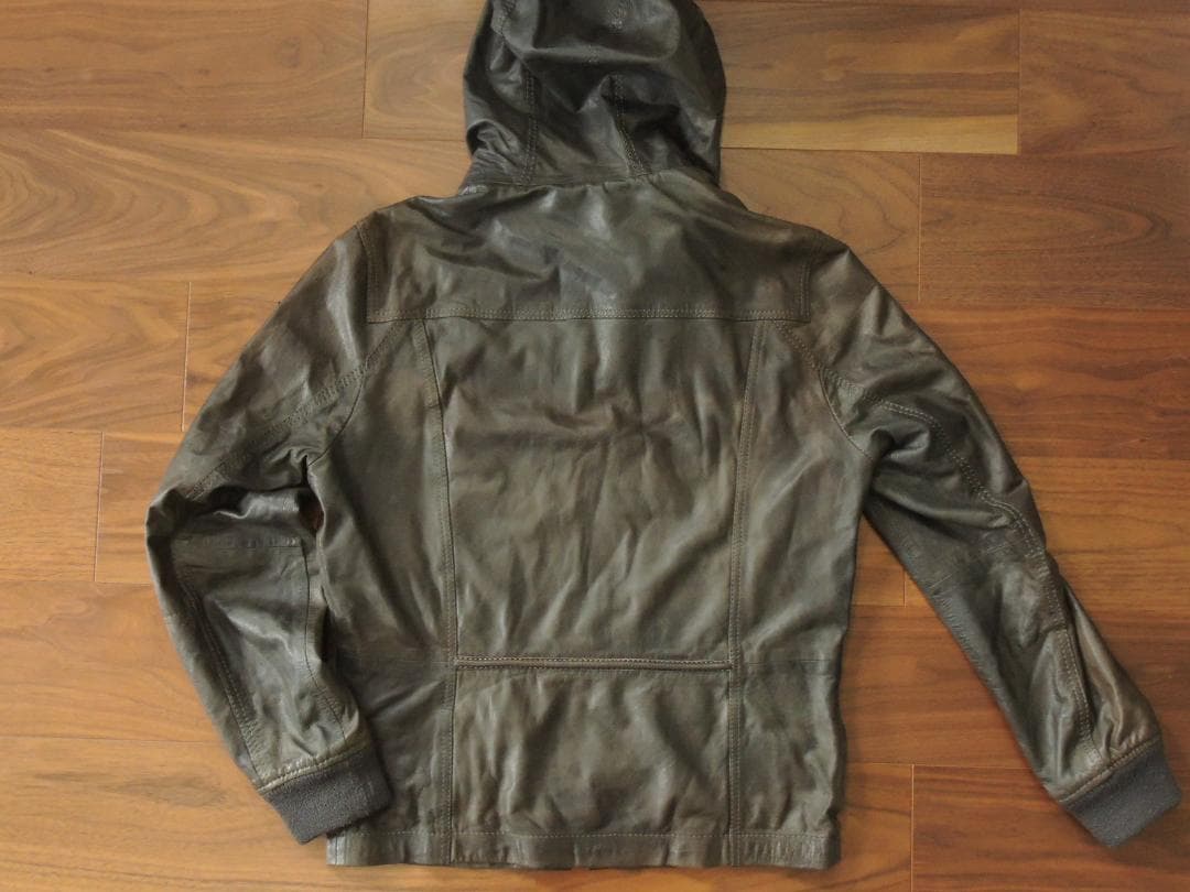 25万円 BOSS ヒューゴボス レザージャケット 48 極薄シープ 春夏にも