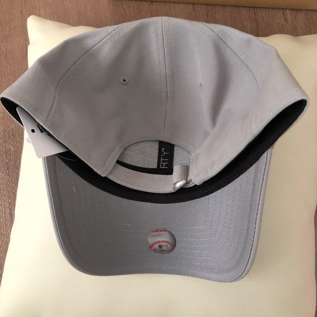 ニューエラ 9FORTY ラインストーン ヤンキース キャップ 帽子 グレー