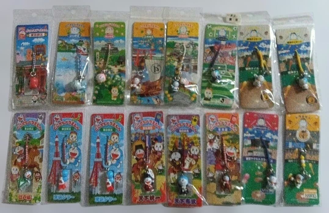 どこでもドラえもん　根付け　ストラップ　キーホルダー　ご当地　まとめ売り　新品 どこでもドラえもん ご当地ストラップ 根付け キーホルダー 31種類32個
