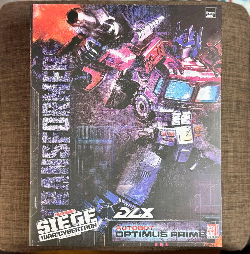 threezero/スリーゼロ DLX オプティマス・プライム