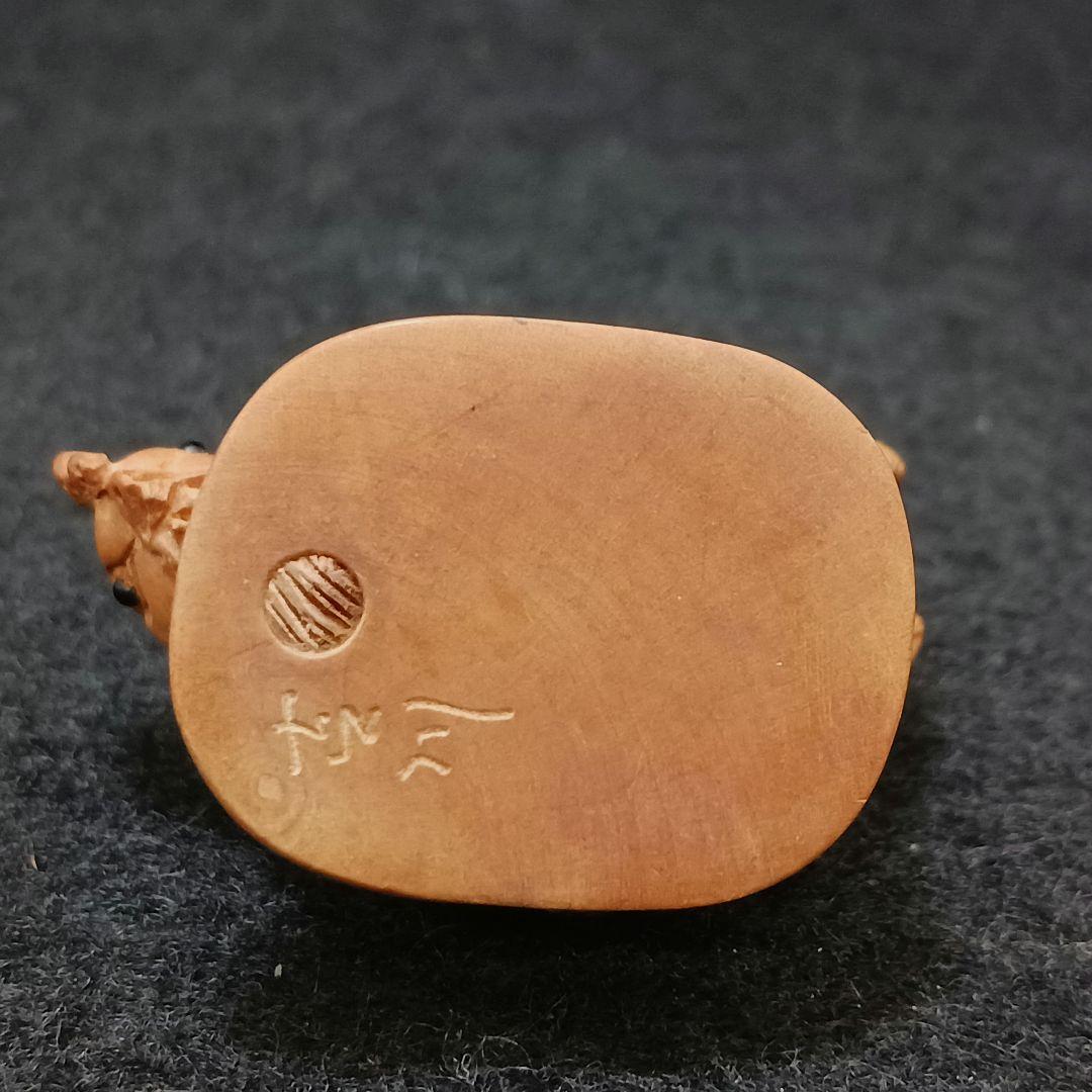 時代物 吉川造 木彫り鶏根付 提物 ひ - メルカリ