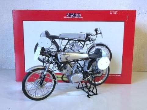 値下 EBBRO 1/10 ホンダ CR110 CUB RACING BLACK