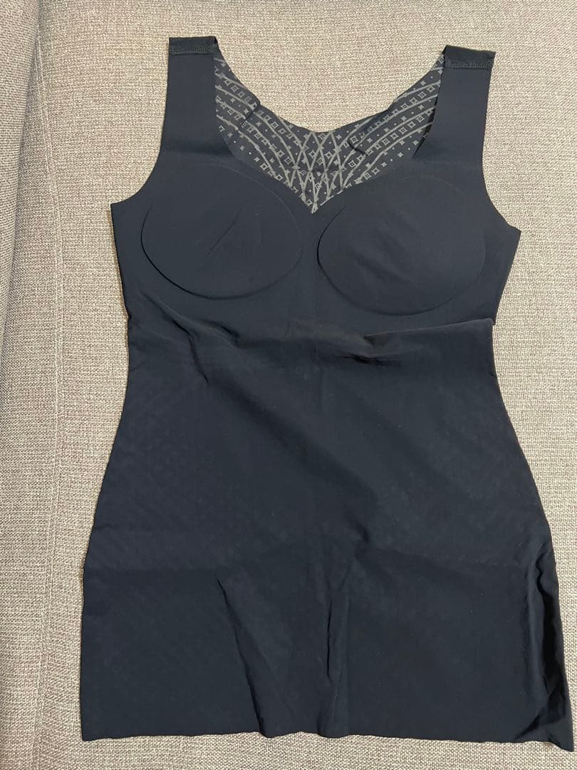 ダイヤモンドホルミーブラトップ　M size BLACK