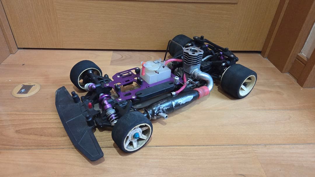 ラジコン エンジンカー 無限精機 K2-X495 エンジン始動確認済み