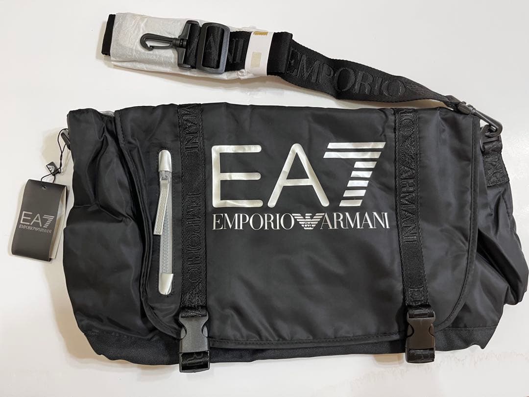 3000円OFF✨新品未使用✨EA7 Emporio Armani