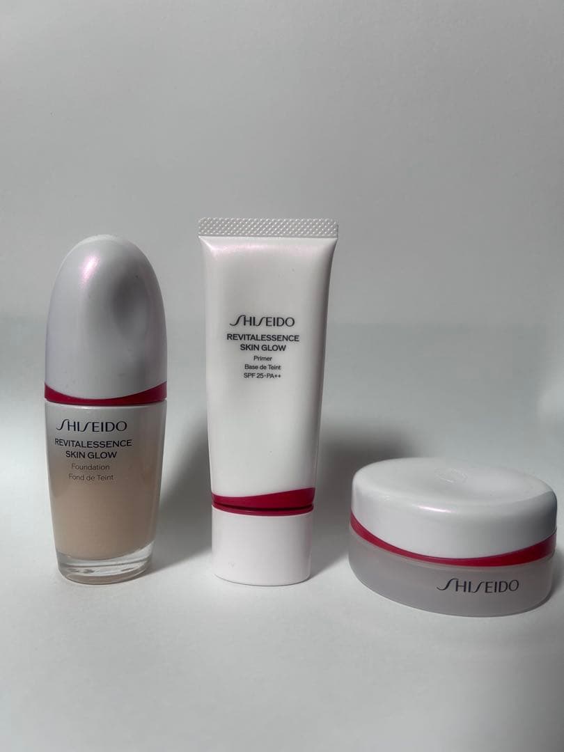 いけぽん様⬜️資生堂　下地・ファンデ・パウダー3点セット