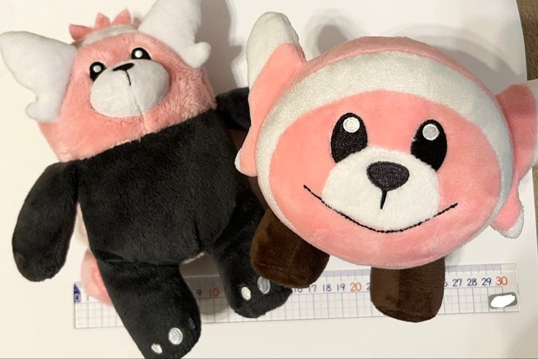 ヌイコグマ・キテルグマのぬいぐるみ 2体セット - メルカリ