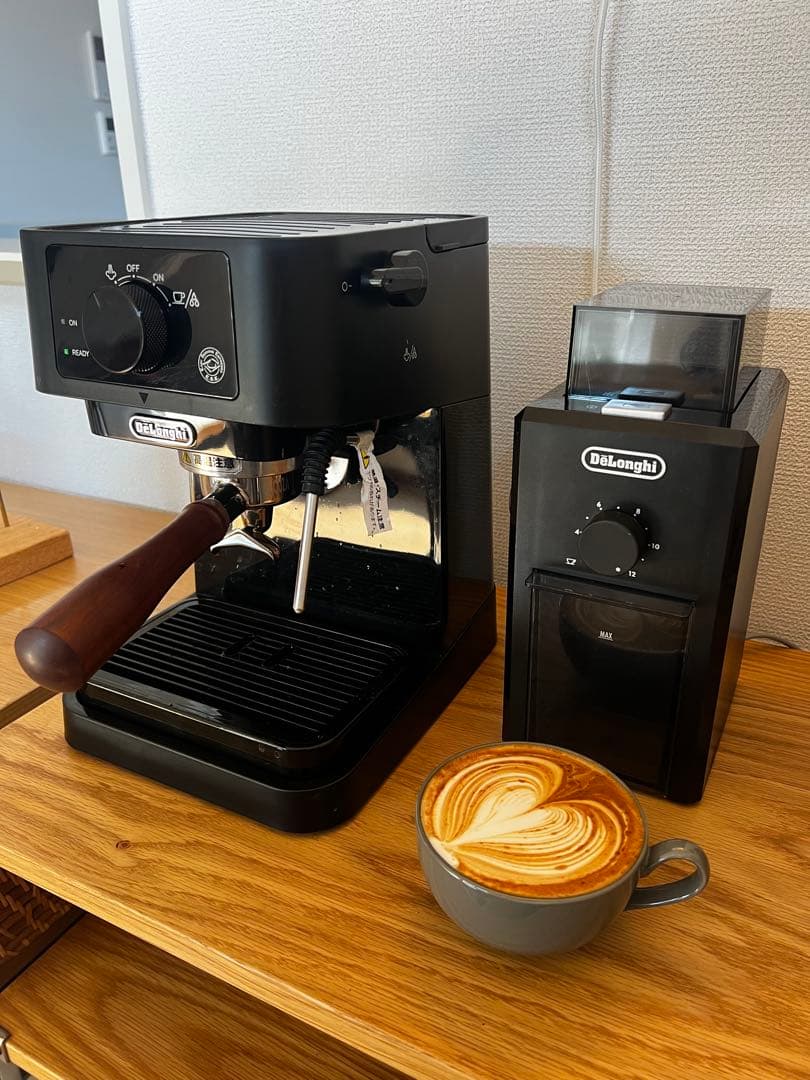 デロンギ　スティローザ　グラインダー　ラテアート入門セット お家でラテアート）デロンギ頂上対決！スティローザVSディディカアルテ