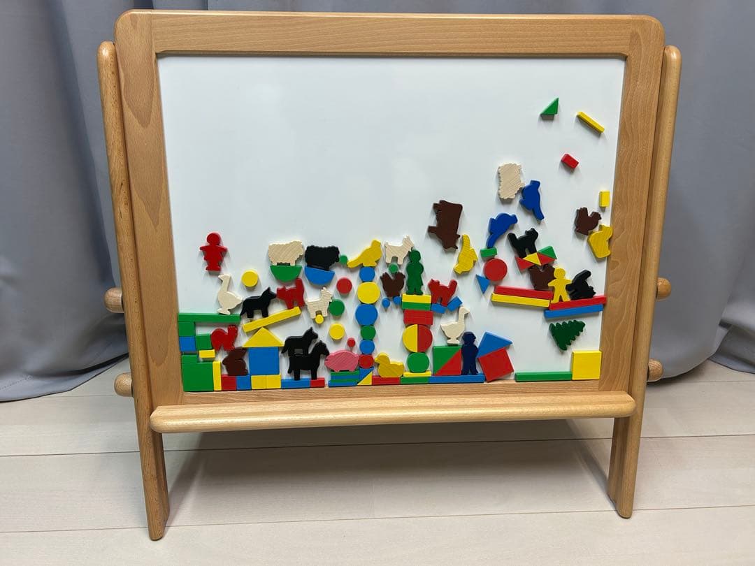 木製　お絵かきボード　ホワイトボード　マグネットボード