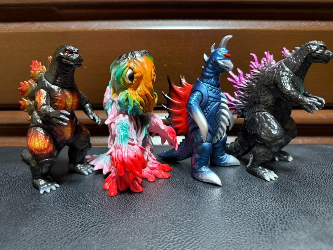 CCP ミドルサイズシリーズ バーニングゴジラ ヘドラ ガイガン 他 4体セット