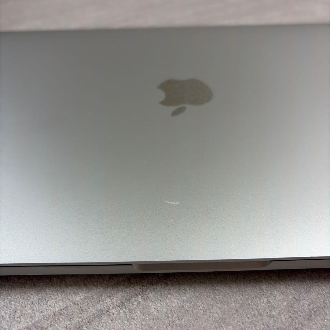 【ジャンク扱い】MacBook Pro 13インチ 2020 256GB