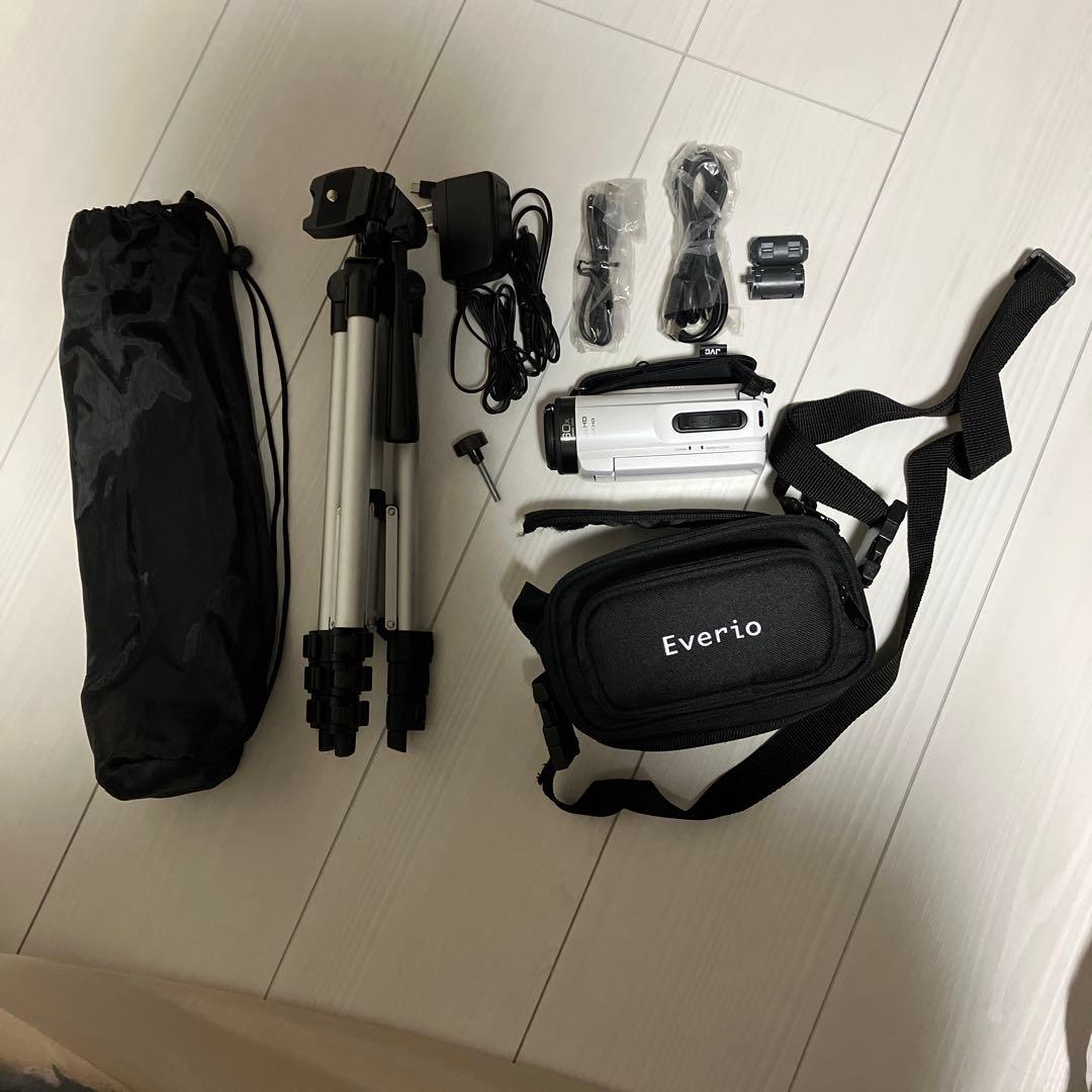 JVC （ビクター）エブリオ GZ-F270 ムービーカメラ