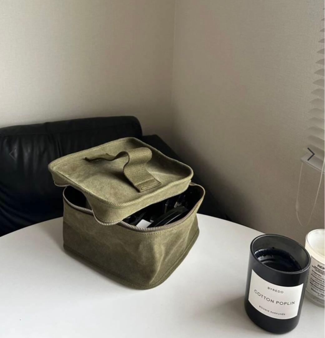 BISOU×L'EAU】マルチポーチ Lサイズ カーキ 新品未使用 - メルカリ