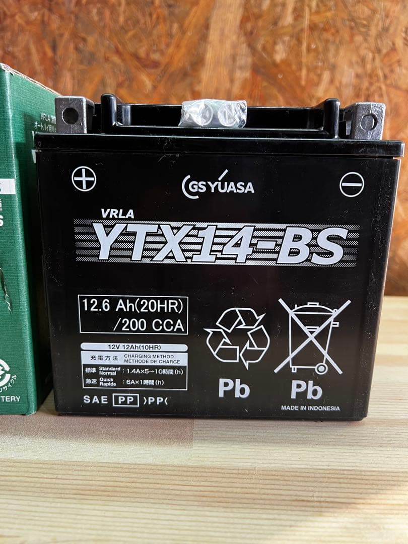 GSユアサ YTX14-BS 未使用 VRLA バイク用バッテリー YTX14-BS GS ユアサ VRLA【制御弁式】 バイク 用 バッテリー
