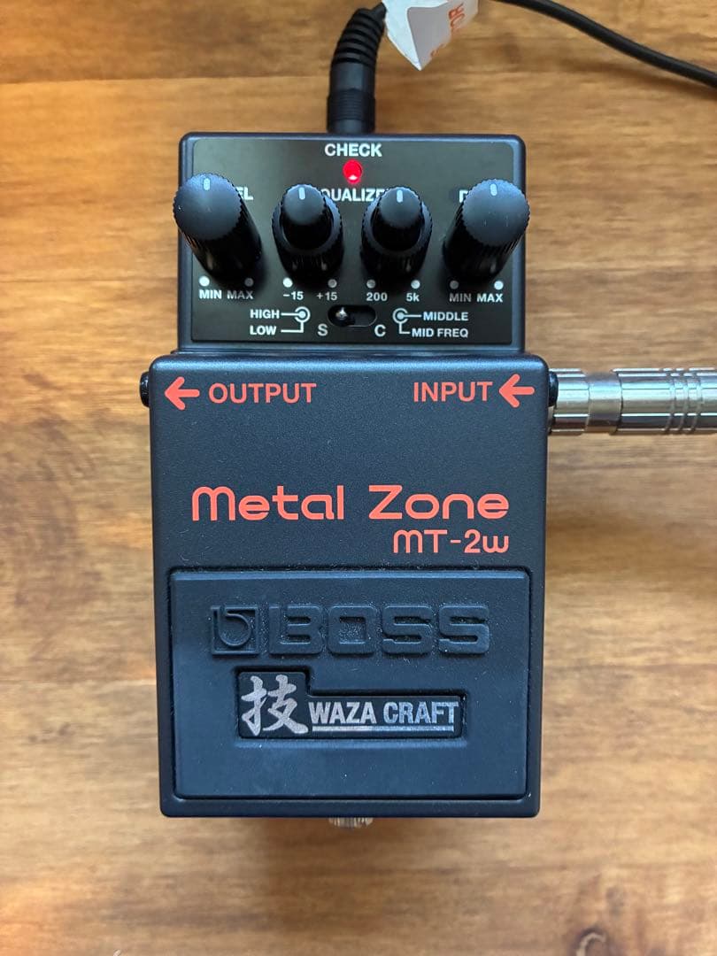 ギター BOSS l Zone MT-2w BOSS MT-2W MT-2W Metal Zone 技クラフト ボス 【 ミーナ町田店