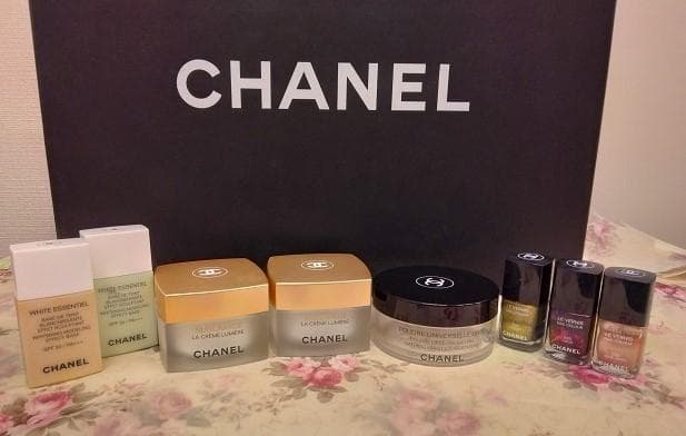 CHANEL シャネル ネイルカラー3点　　化粧品容器 空容器など　5点
