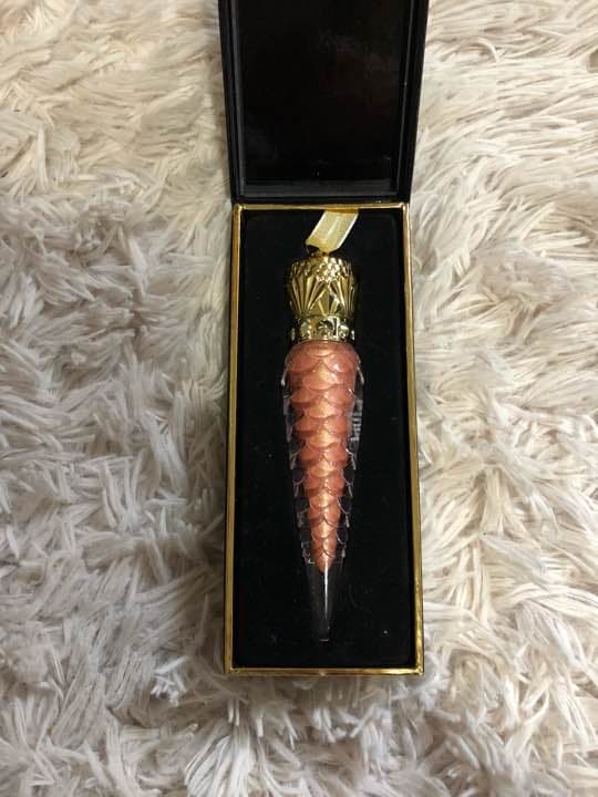 クリスチャンルブタン ルビラック ゴールディッシマ