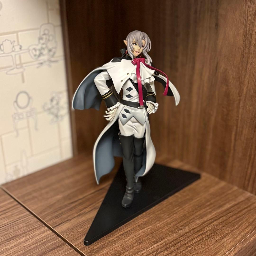 フェリド・バートリー ノンスケールPVC塗装済みフィギュア 終わりのセラフ