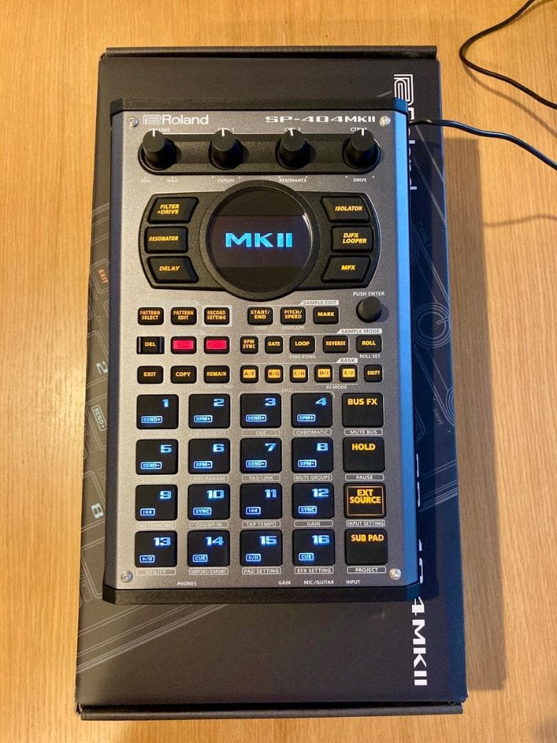 DJ機材 Roland SP-404 Mkii / Mk2