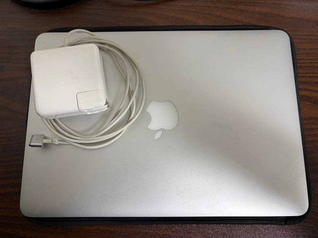 MacBook本体 Mac Book Pro 13 inch Retina, late 2013 MacBook Pro 13