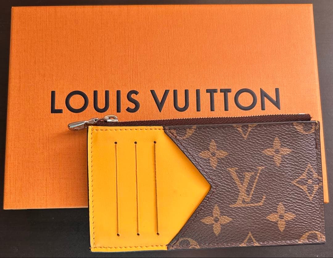 ルイ・ヴィトン　カード・ホルダー