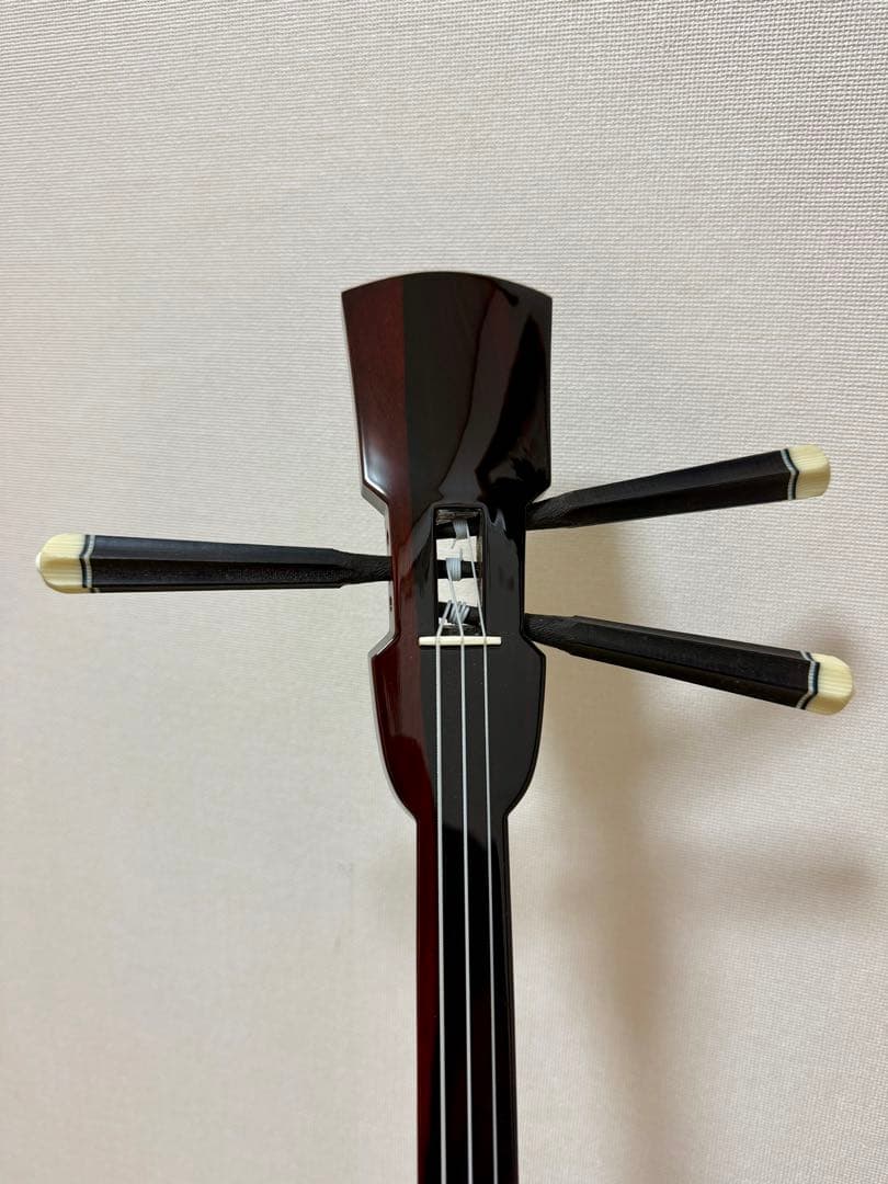 【バード】　沖縄三線