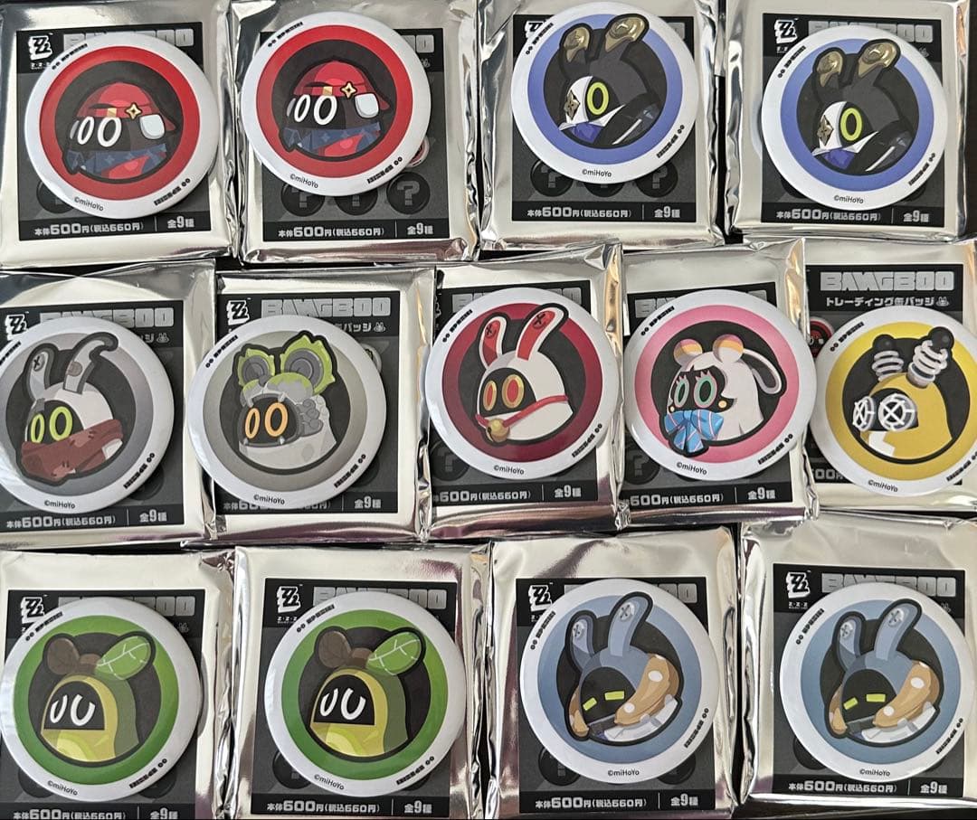 ボンプトレーディング缶バッジ　ファミリーマート　ゼンゼロ　コラボ