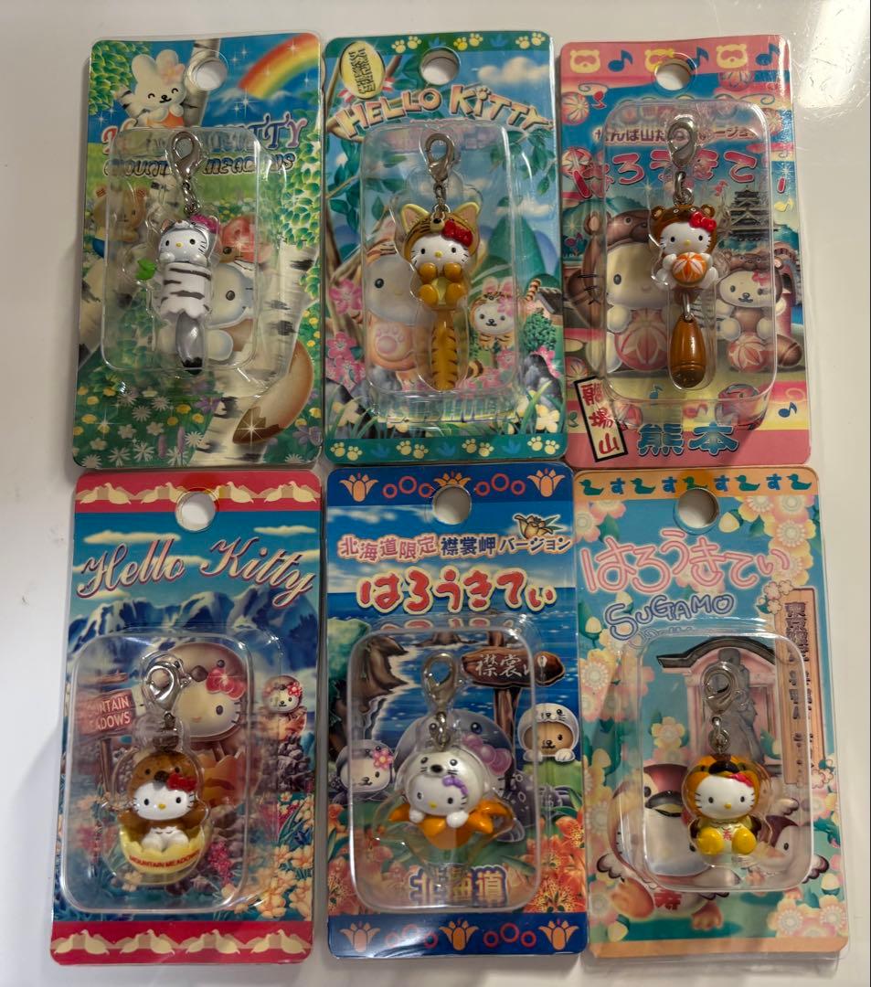 ご当地キティ ファスナーマスコット　長崎　対馬　せんば山たぬき　襟裳岬　巣鴨