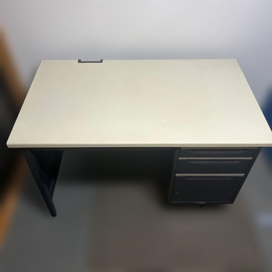 カ*ン様 PLUS プラス　片袖事務机 楽天市場】【3/1限定◇全品最大P10倍】《メーカー直販》PLUS オフィス