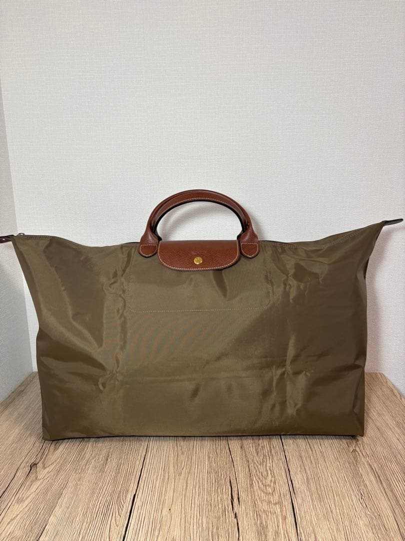 オリーブグリーン ボストンバッグ