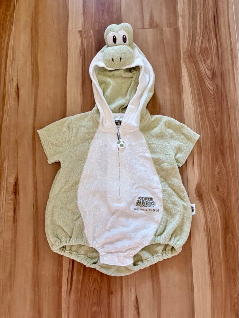 ヨッシー フード付きロンパース 70 (70-80) cm