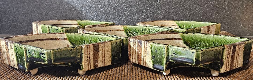 織部焼 織部茶陶 名工 山口茂 作 織部釉鉄絵 扇面 深向付 小鉢5客