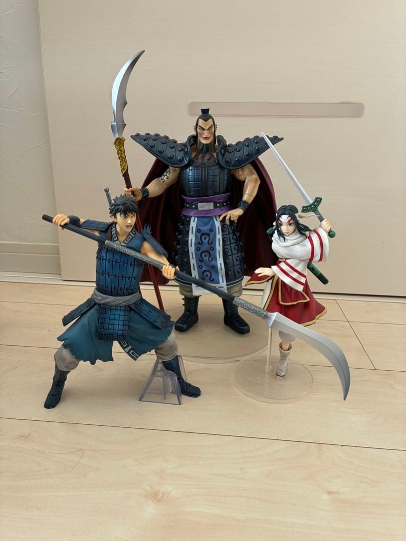 キングダムフィギュア 一番くじ　3体セット　王騎　信　きょうかい