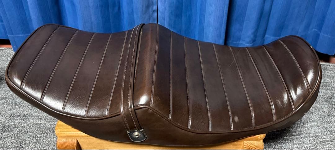 カワサキ ZRX400 純正ベース タックロールシート ローシート アンコ抜き