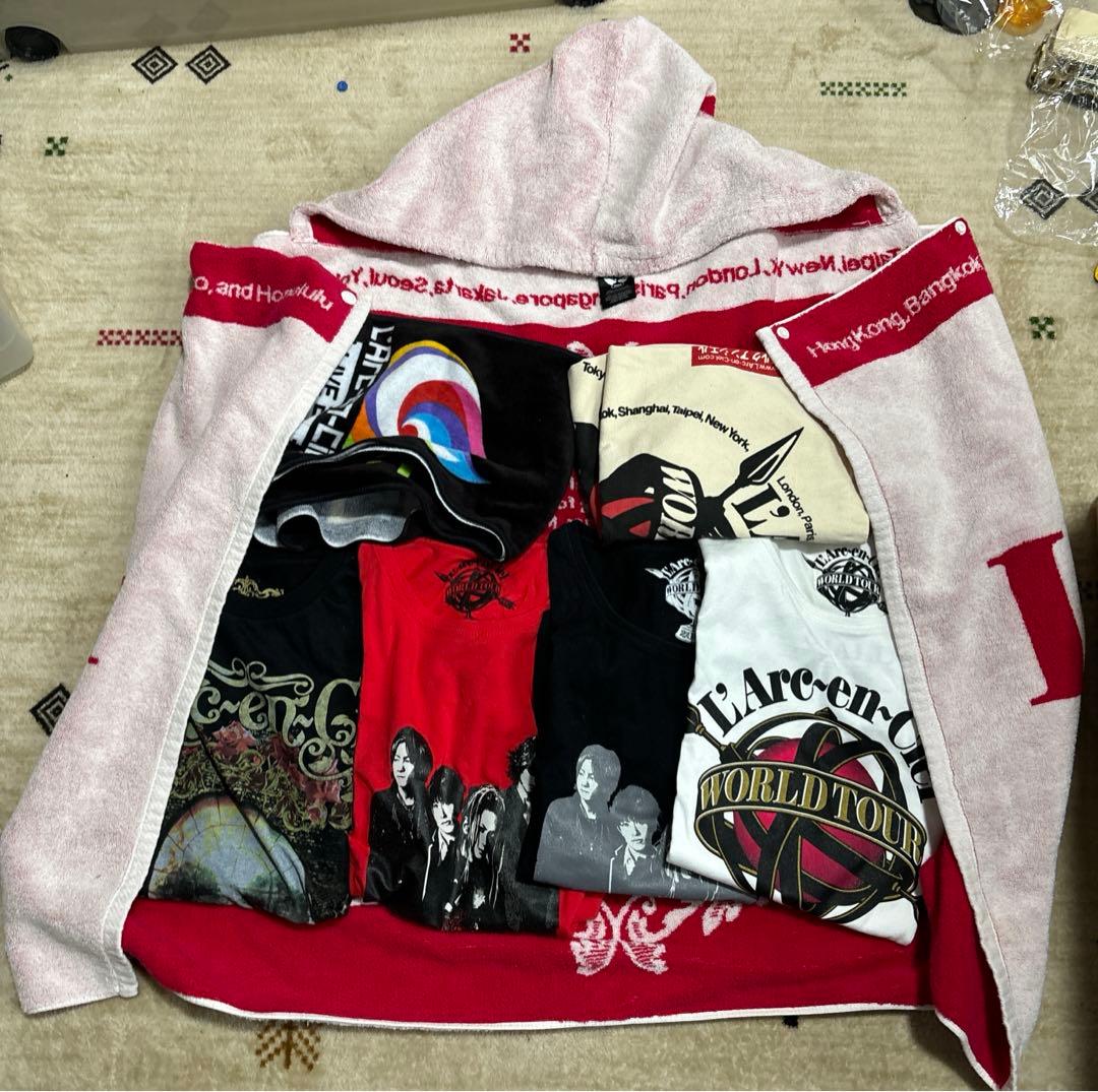 L'Arc〜en〜Ciel ライブグッズ　7点纏め売り　更に値下げ L'Arc-en-Cielのライヴステージが2日間限定でSHIBUYA TSUTAYAに登場！7