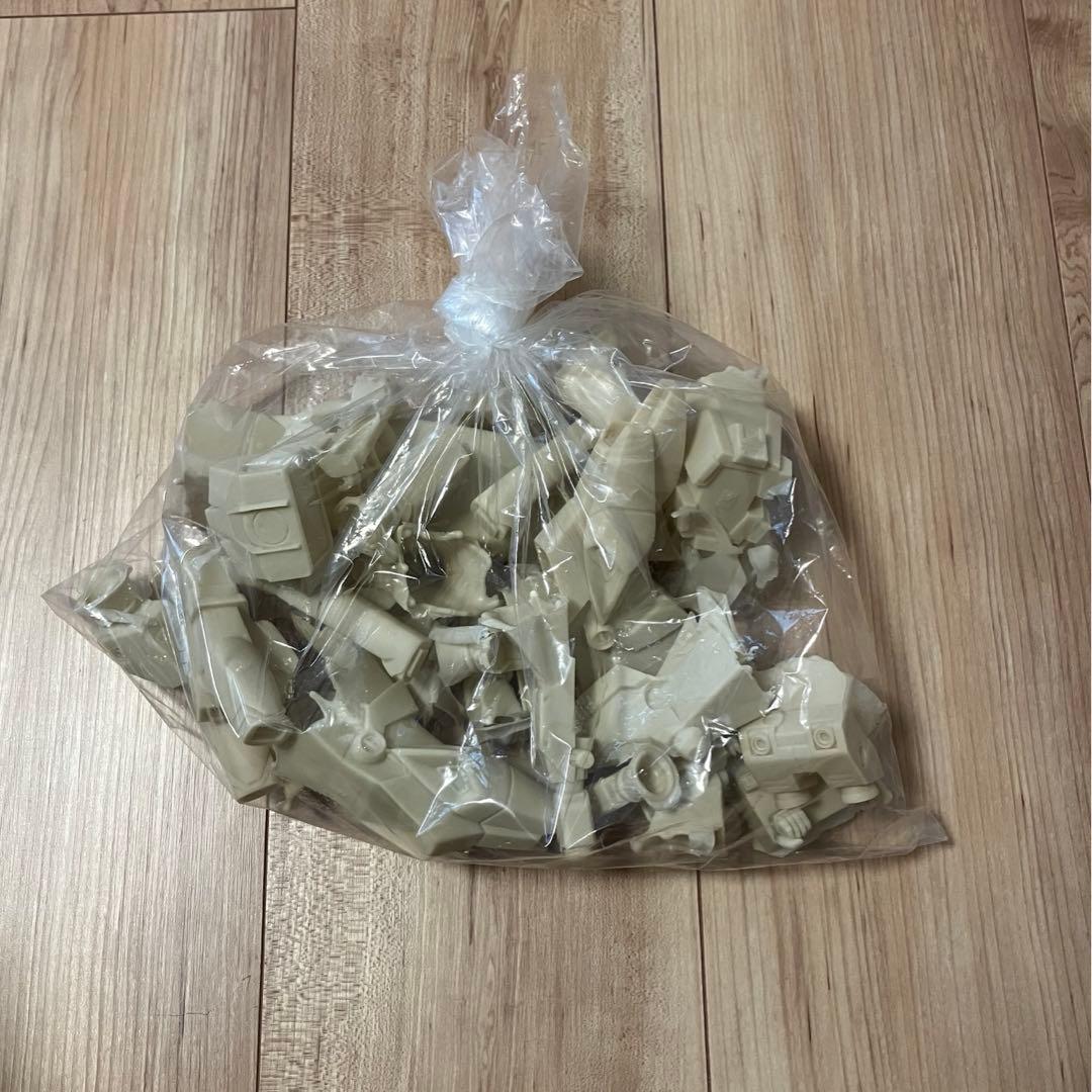 バンダイ ビークラブ 1/75 ガンダム NT-1 アレックス ソフビ キット