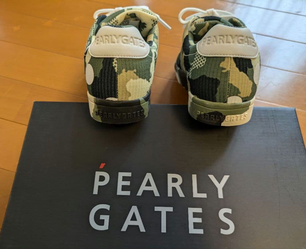 お得⭐︎新品半額以下[23.0cm]PEARLY GATES 迷彩柄（ゴルフ靴）