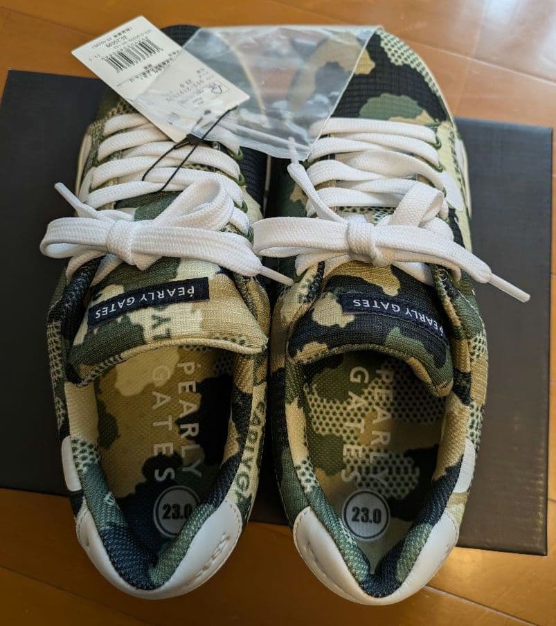 お得⭐︎新品半額以下[23.0cm]PEARLY GATES 迷彩柄（ゴルフ靴）