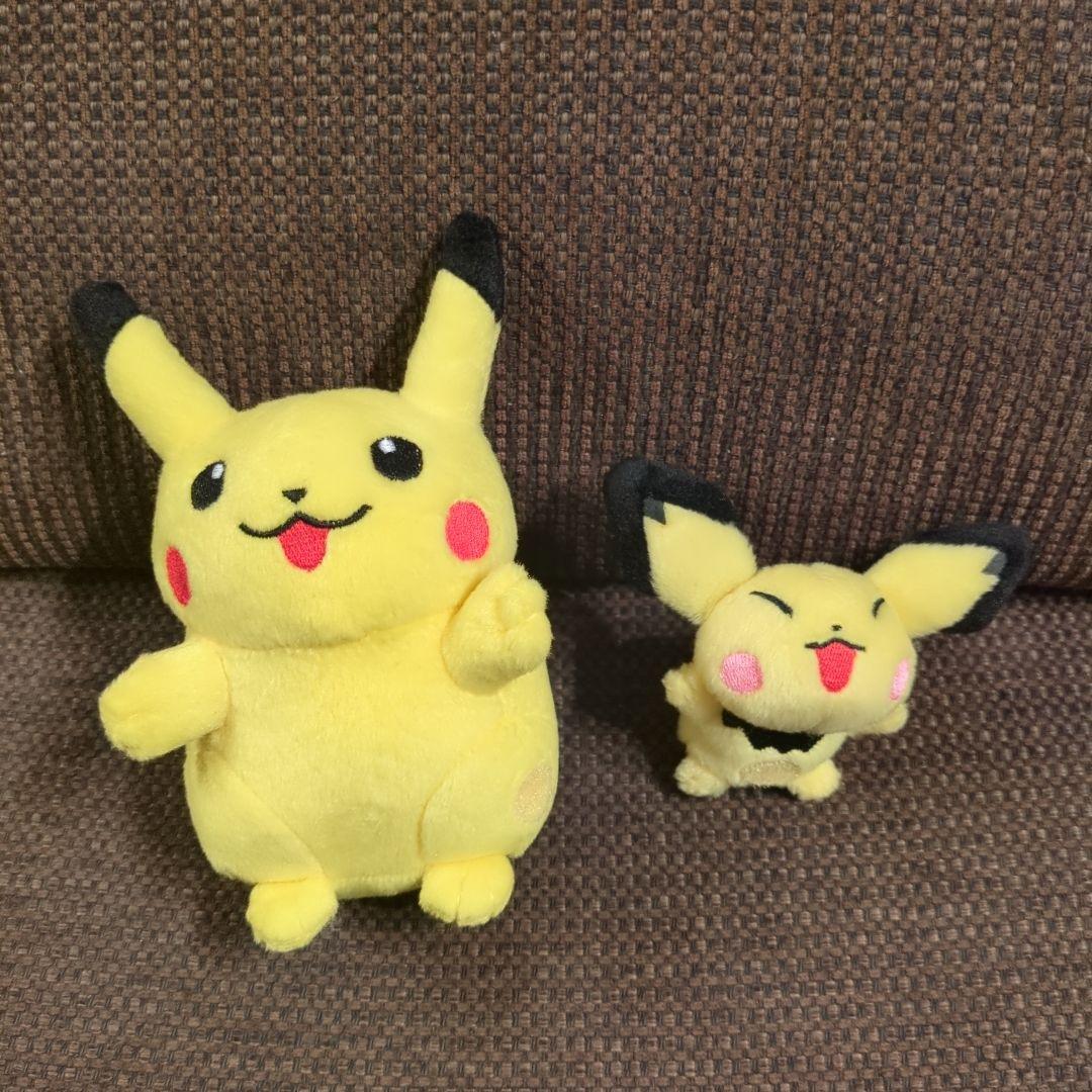 TOMY ピカチュウ ピチュー 兄弟くっつきぬいぐるみ 当時物 美品 - メルカリ