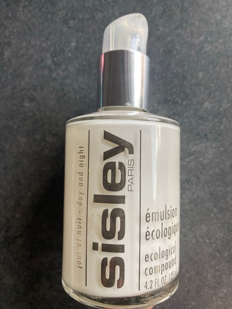 シスレー　エコロジカル　コムパウンド　美容乳液　125ml