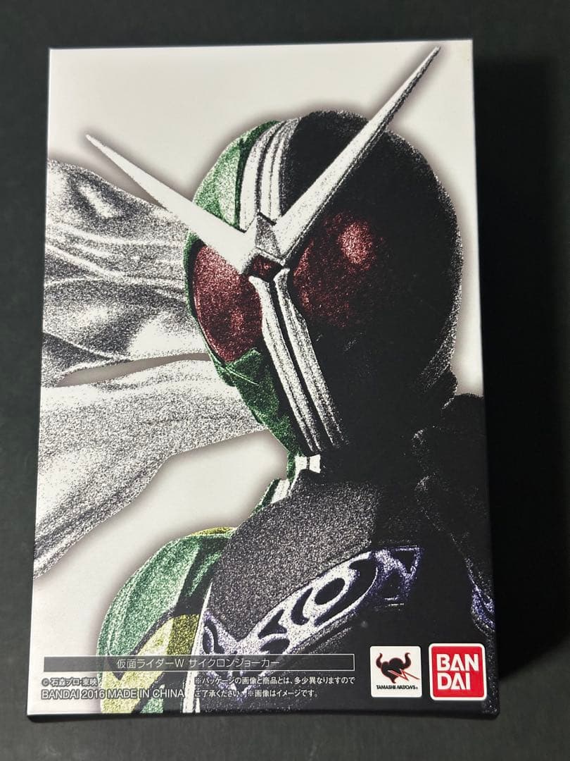 S.H.フィギュアーツ　真骨彫　仮面ライダーW サイクロンジョーカー
