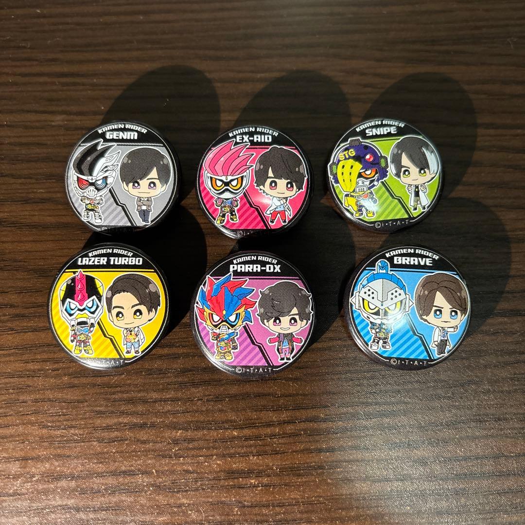 仮面ライダーエグゼイド イラスト 缶バッジ 6種セット - メルカリ